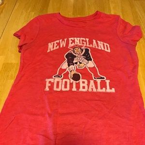 Women’s Patriots tee